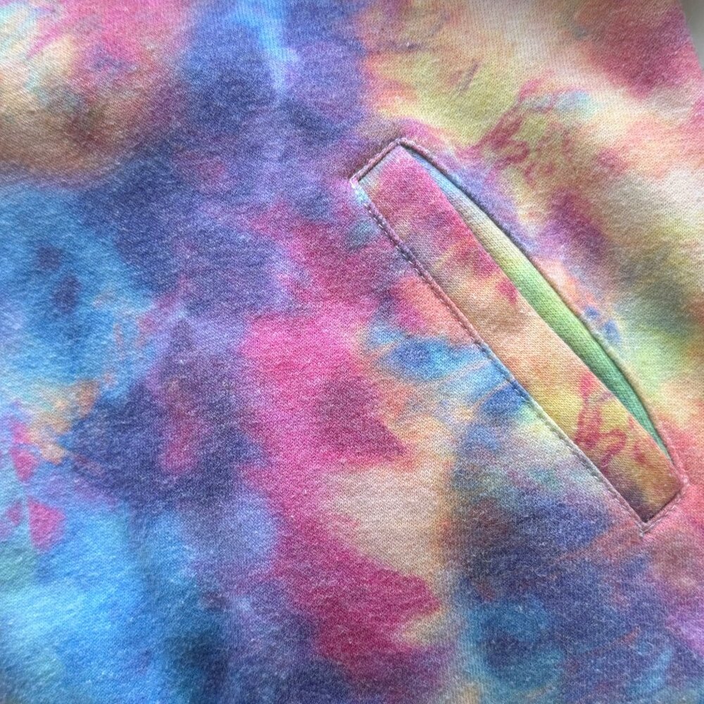 Hot Topic Womens Tie-Dye Pullover Hoodie With Lace-Up Front 2X Multicolor - Picture 4 of 5